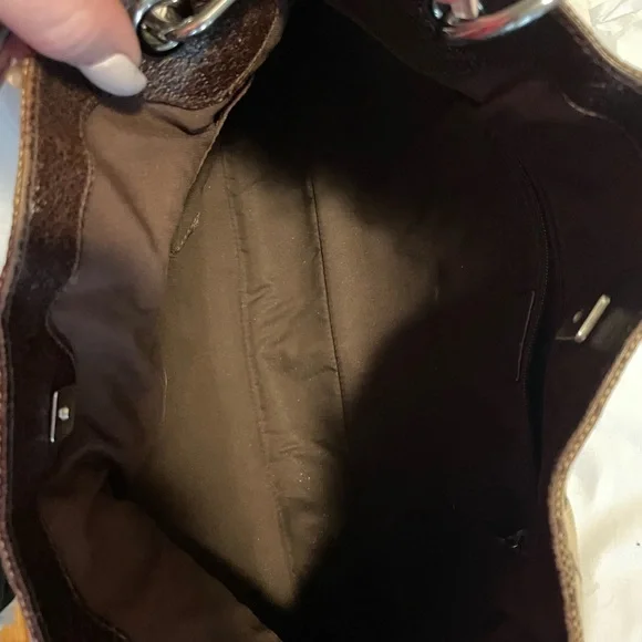 Gucci Brown GG Monogram Shoulder Bag - Picture 9 of 15